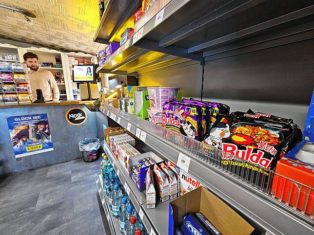 Besonders die Snacks aus Asien sind bei Jugendlichen beliebt.