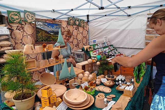 Bild 20: Eindrücke vom Kunst- und Handwerkermarkt in Tiengen