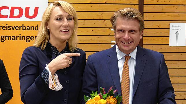 Er hat es wieder geschafft Bundestagskandidat zu werden. Andrea Verpoorten ist stolz auf ihren Mann. Bild: Susanne Grimm