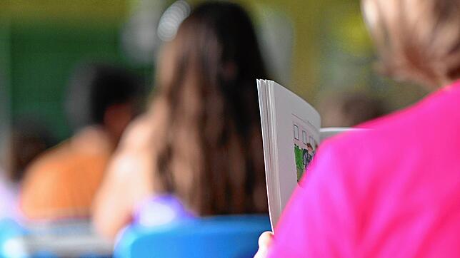 Die Bildungsgewerkschaft GEW bezeichnet die neuen Leistungstest für Viertklässler als sinnloses „Grundschul-Abi“.