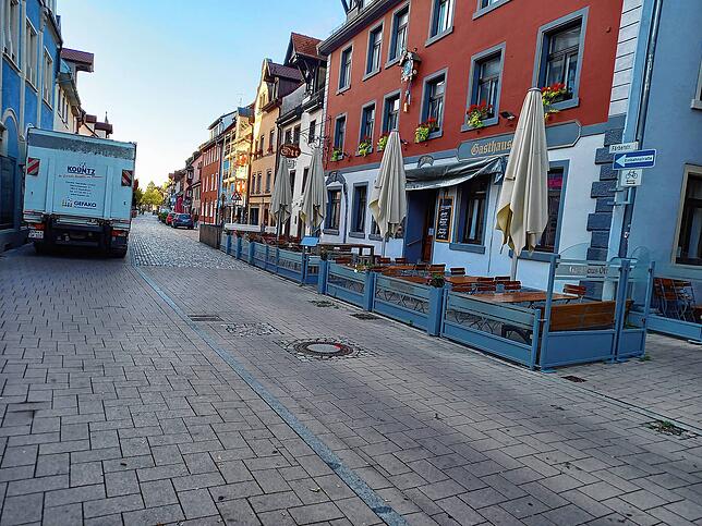 In der Färberstraße ist wieder Ruhe eingekehrt, die Maßnahme der Stadt zeigt eine schnelle Wirkung.