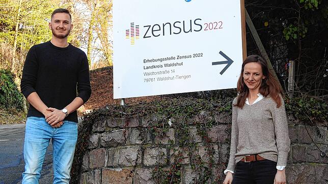 Sie sind die Köpfe hinter der Organisation des Zensus im Kreis Waldshut: Die Leiterin der Zensus-Stelle im Kreis Waldshut, Kathrin ...