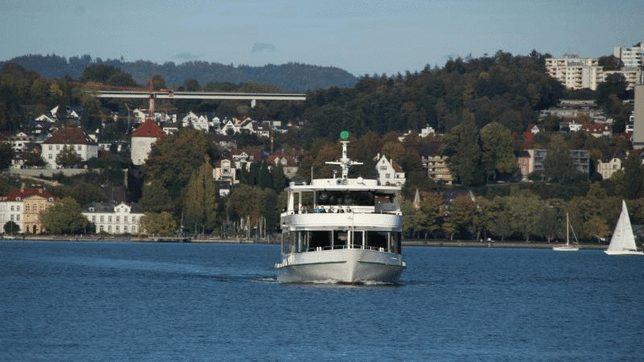 Kurs Richtung Wallhausen: Die Seegold auf dem Weg von Überlingen in den Konstanzer Vorort. Nach jetzigem Stand der Dinge ist der Betrieb ...