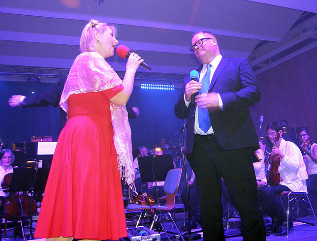 Großes Gefühlskino als Finale boten Ines Happle-Lung und Alexander Weltin im Duett mit Tonight aus der Westside-Story.