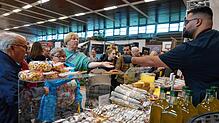 Bild : Die Genussmesse zieht weiterhin Besucher an