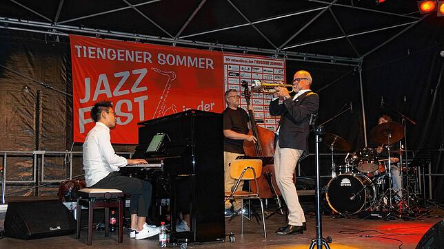 Bild : So schön jazzt Tiengen am Freitag