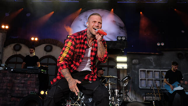 Beim Konzert des Rappers Kontra K bebte die Karlsbastion.