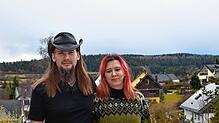 Sarah und Denis Fischer haben in Norwegen ihren Traumjob gefunden, bleiben Deutschland und Niedereschach aber verbunden. Foto: Albert Bantle