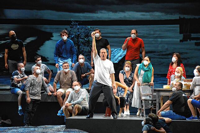 Als Oper im Festspielhaus wird in Brgenz in diesem jahr Giordanos &bdquo;Sibirien&ldquo; aufgeführt. Der chor muss übrigens nur bei den ...