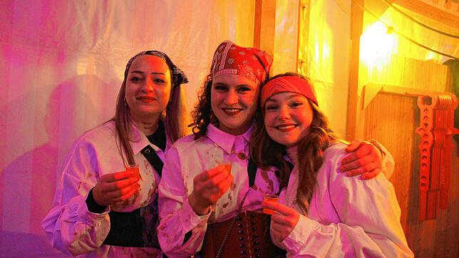Bild : Bilder vom närrischen Treiben beim Kleggau-Narrentreffen am Samstag (Teil 1)