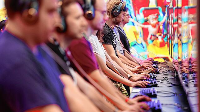 Hunderttausende Besucher werden wieder zur Computer- und Videospielmesse Gamescom erwartet, auf der sich von Mittwoch bis Sonntag in ...