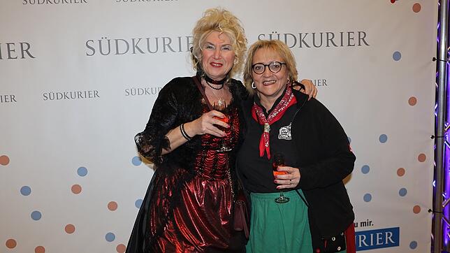 Bild : An der SÜDKURIER-Fotowand: Das sind die Gäste der Fernsehfasnacht (Teil 1)
