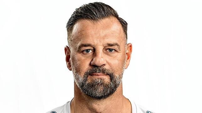 Daniel Miletic, Trainer des FC Königsfeld, will gegen Pfaffenweiler den ersten Saisonsieg feiern.