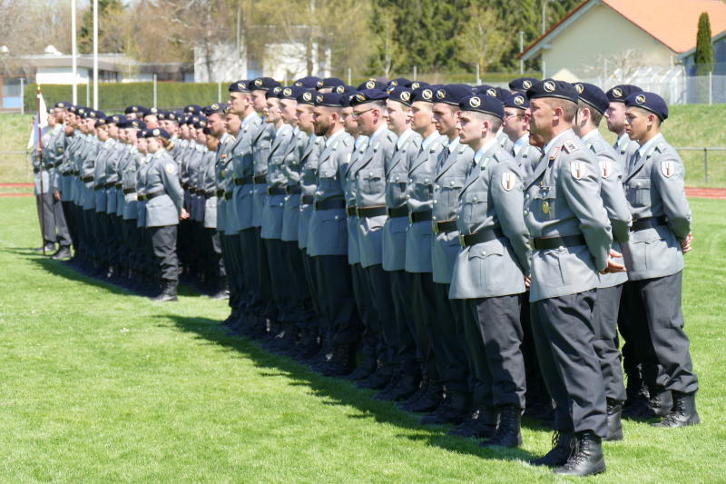 Stetten am kalten Markt 74 Rekruten der Bundeswehr legen ihr feierliches Gelöbnis ab SÜDKURIER