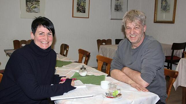 Nach 30 Jahren im Amt des Vorsitzenden beim Radsportverein Wallbach hat Karl Thomann das Amt jetzt weitergegeben. Unsere Mitarbeiterin ...