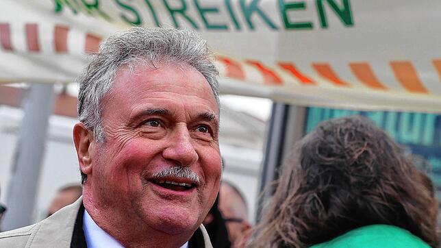 Claus Weselsky, Vorsitzender der Gewerkschaft Deutscher Lokomotivführer (GDL), schließt Bahnstreiks über Weihnachten aus.