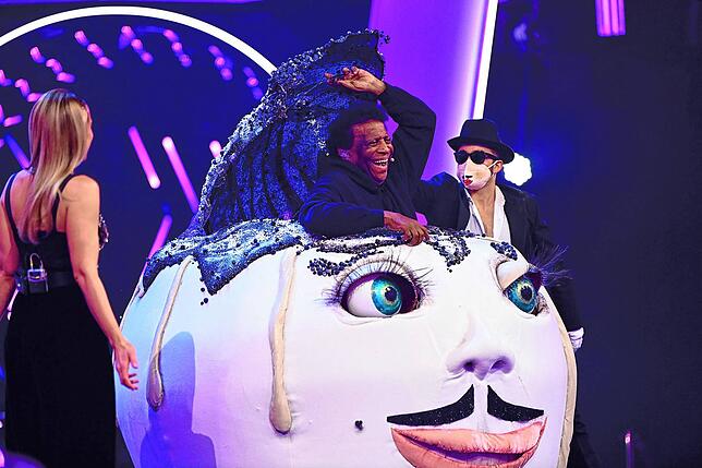 Für jeden Spaß zu haben: In &bdquo;The Masked Singer Austria&ldquo; trat Roberto Blanco 2021 als Germknödel auf.