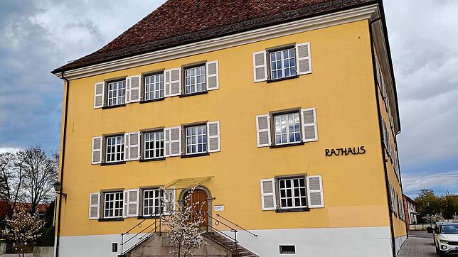 Im Hilzinger Rathaus dreht sich aktuell vieles um die bevorstehenden Kommunalwahlen. Bild: Ingeborg Meier