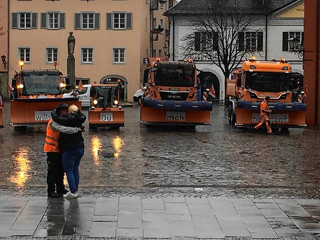Alexander Barth, Leiter des städtischen Betriebshofes, machte Barbara Diener im Frühjahr 2019 einen ungewöhnlichen Heiratsantrag auf der ...