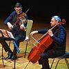 Das Rabus-Streichtrio mit Geigerin Kathrin Rabus, Bratschist Volker Jacobsen und Cellist Leonid Gorokhov beim Konzert in der Wehrer ...
