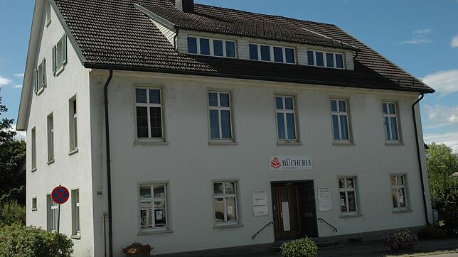 Die Tage sind gezählt: Das Alte Murger Rathaus wurde 1828/29 erbaut und wird einem Ärztehaus weichen. Bild: Brigitte Chymo