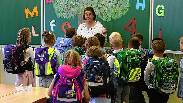 Diese Kinder in Sachsen-Anhalt wurden bereits Anfang September eingeschult. In den Landkreisen Waldshut und Lörrach ist es Ende der ...