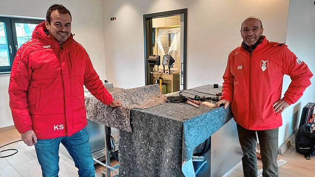 Schon deutlich erkennbar ist der neue Thekenbereich, dem sich rechts die Küche im neuen Vereinsheim des SSC Donaueschingen anschließt.