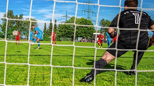 Bild : SV Buch besiegt den FC Wallbach mit 6:0 &ndash; und wir haben Bilder!