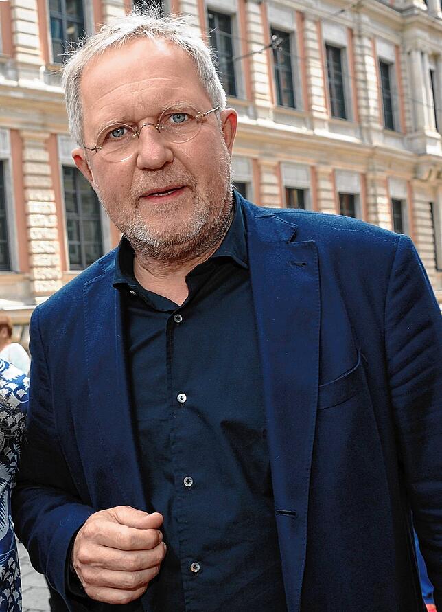 Der Schauspieler Harald Krassnitzer wird am 10. September 60. Der Tatort-Kommissar aus Österreich wurde dem TV-Publikum in den ...