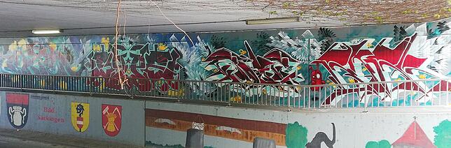 Großes Graffiti überm Bad Säckinger Wappen