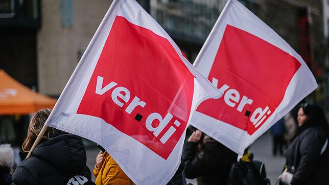 Studierendenvertretungen und die Gewerkschaft Verdi fordern bessere Löhne für den wissenschaftlichen Nachwuchs.