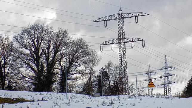 Die Arbeiten zur Verlegung der Hochspannungsleitung im Baugebiet &bdquo;Auf Leim&ldquo; können endlich beginnen.