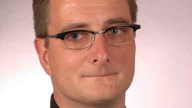 Professor Sven Kommer.