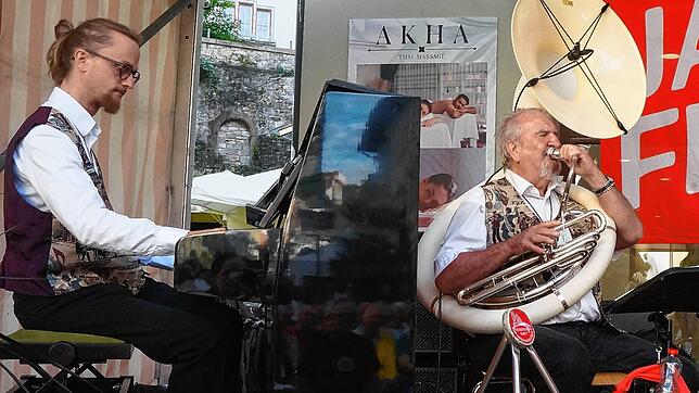 Bild : Tiengener Jazzfest verbreitet gute Laune