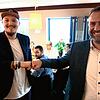 Fairer Umgang miteinander kennzeichnete den regionale Wahlkampf bis zum Wahlabend. Die beiden Direktkandidaten Sander Frank von der ...