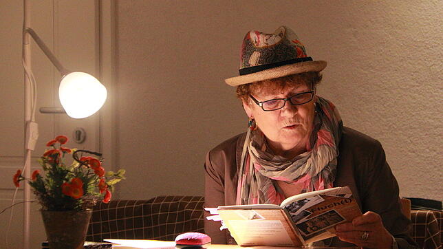 Veronika Ciampa liest auf Einladung der Bücherei in Unterkirnach aus ihrem Buch &bdquo;Fluch(t)&ldquo;. Bild: Cornelia Putschbach