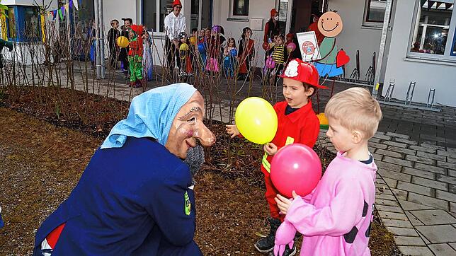 Bild : Bilder von der Schülerbefreiung in Stetten