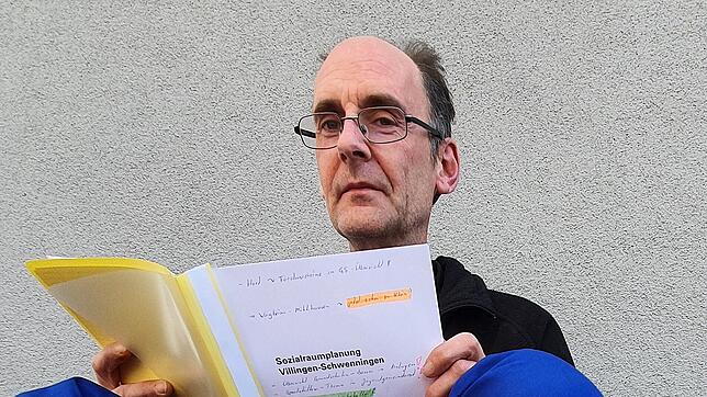 Der Gesamtelternbeiratsvorsitzende Tino Berthold (Archivbild 2022) kritisiert den Vorschlag der Verwaltung, das Schulessen deutlich zu ...
