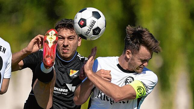 Bild : SV 08 Laufenburg unterliegt Tabellenführer FC Teningen mit 0:1 – und wir haben Fotos!