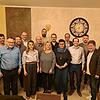 18 Engener wollen für die CDU in den Gemeinderat. 15 davon stellen sich fürs Foto auf. Zweiter von rechts: Fraktionssprecher Jürgen ...