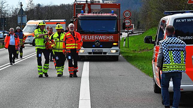 Bild : Große Feuerwehrübung in Tiengen – Die besten Bilder