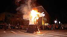 Bild : Der letzte Akt – Verbrennung der Fasnacht auf dem Stephansplatz 2024 (2)