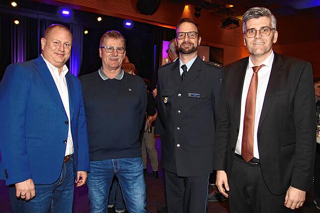 Tobias Fritz, Zunftmeister der Bürger- und Narrenzunft Tiengen, Lorenz Eschbach, Schreinermeister und Stadtrat, Florian Lohr, ...