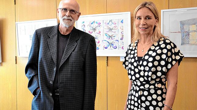 Barbara Martetschläger verabschiedet Jörg Rinninsland.