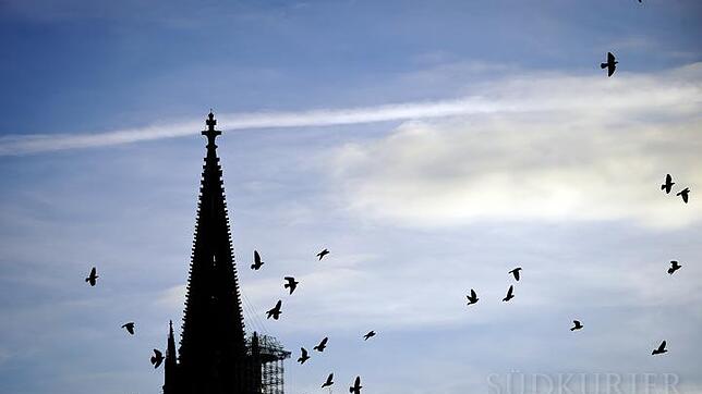 COLOGNE, GERMANY - JANUARY 09: A view of the Cologne Cathedral on January 9, 2016 in Cologne, Germany. on January 9, 2016 in Cologne, ...