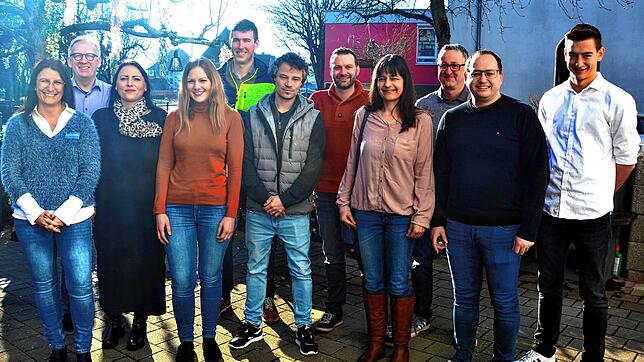 Die SPD-Kandidaten (von links): Melanie Geiges, Thomas Karkola, Michaela Loß, Paula Lamprecht, Dirk Metze, Johannes Mutschler, Stefan ...