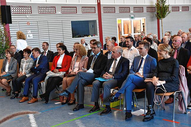 Groß war auch in diesem Jahr das Interesse am Bürgerfest mit Bürgertrunk und Ehrungen im Rahmen des Klemenzenfests.