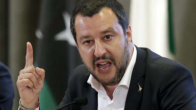 Italiens Justiz ermittelt gegen Innenminister Matteo Salvini wegen Amtsmissbrauch.