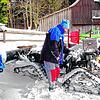 So ähnlich könnte ein Pisten-Quad für Schonach aussehen. Unser Bild zeigt Helmut Wachtelborn. Der St. Georgener nutzt es zum ...