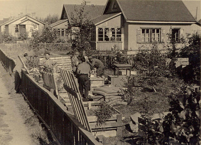 In diesen Holzhäusern lebten die deutschen Techniker-Familien in der Siedlung Tuschino bei Moskau.